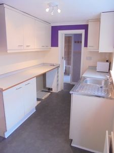 Kitchen- click for photo gallery